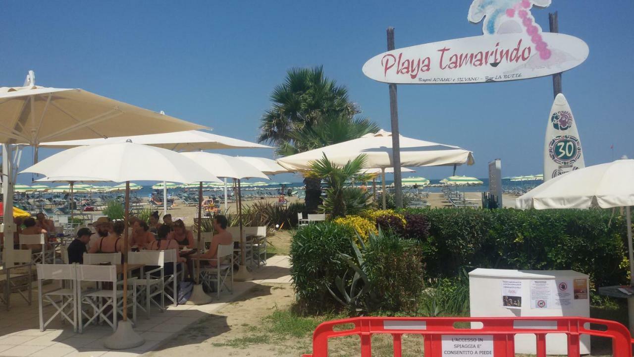 Domus Maris Viserba, Spiagge E Centro A 100 Mt, Promo Maggio Fiera Macfrut, Fieravicola, Expo Dental, Meeting Rímini Exterior foto